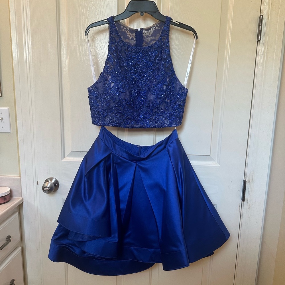 Ellie Wilde Royal Blue Ensemble